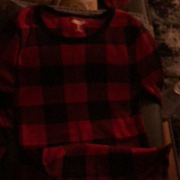 Old navy shirt - Picture 2 of 2